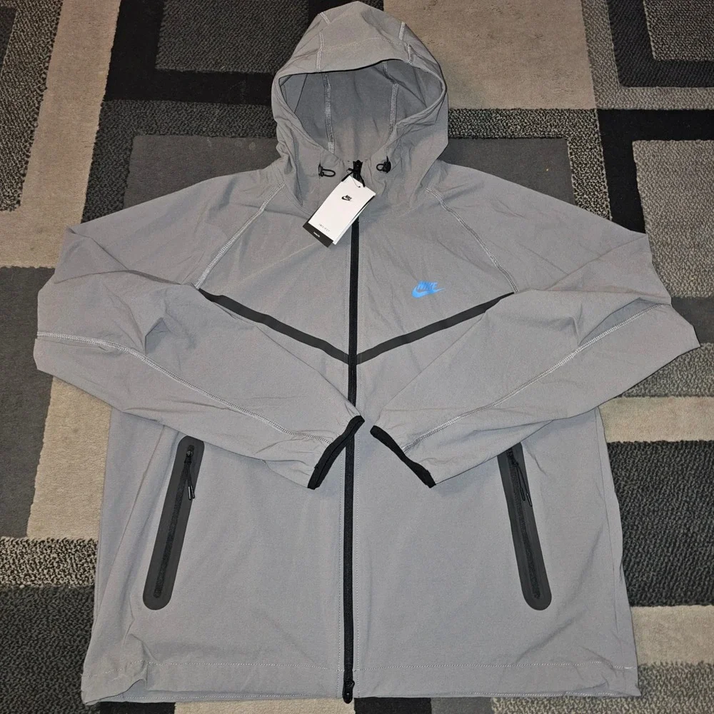 Nike Tech Woven Windrunner Mens XL Grey New